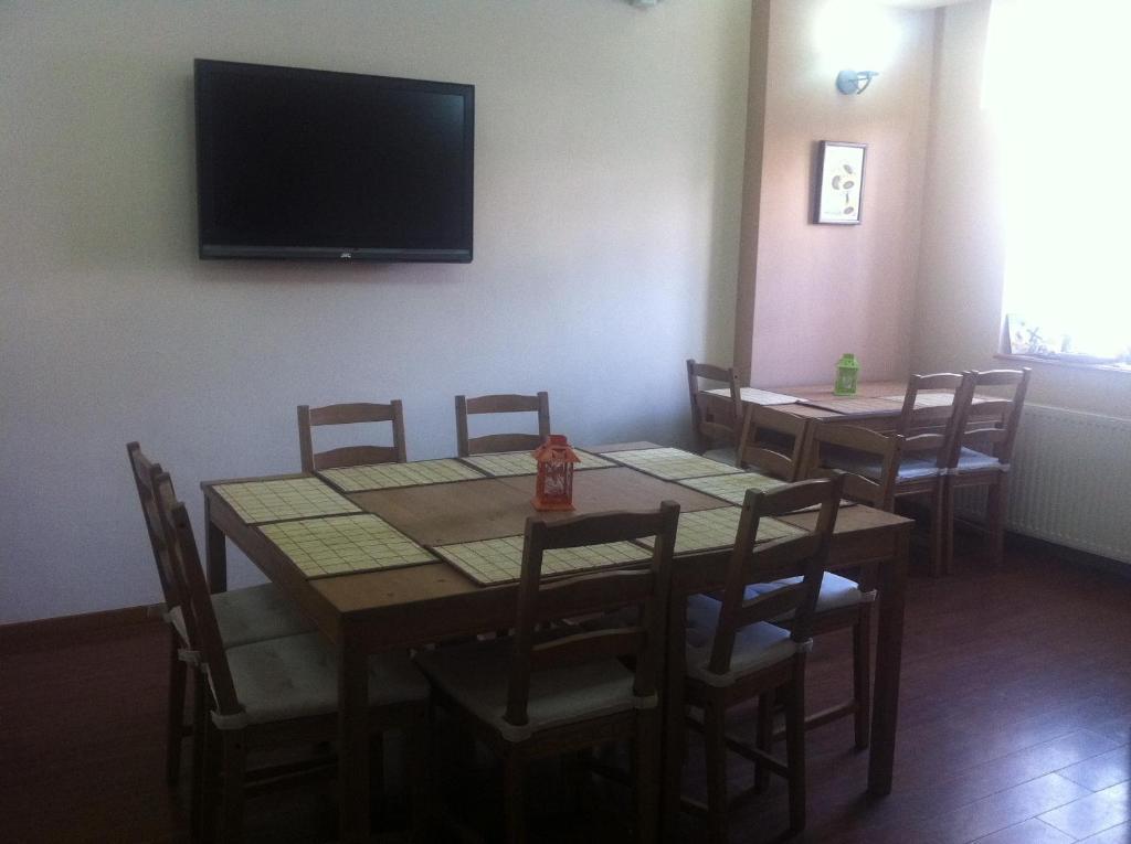 Pension Daciana Bacau Ngoại thất bức ảnh